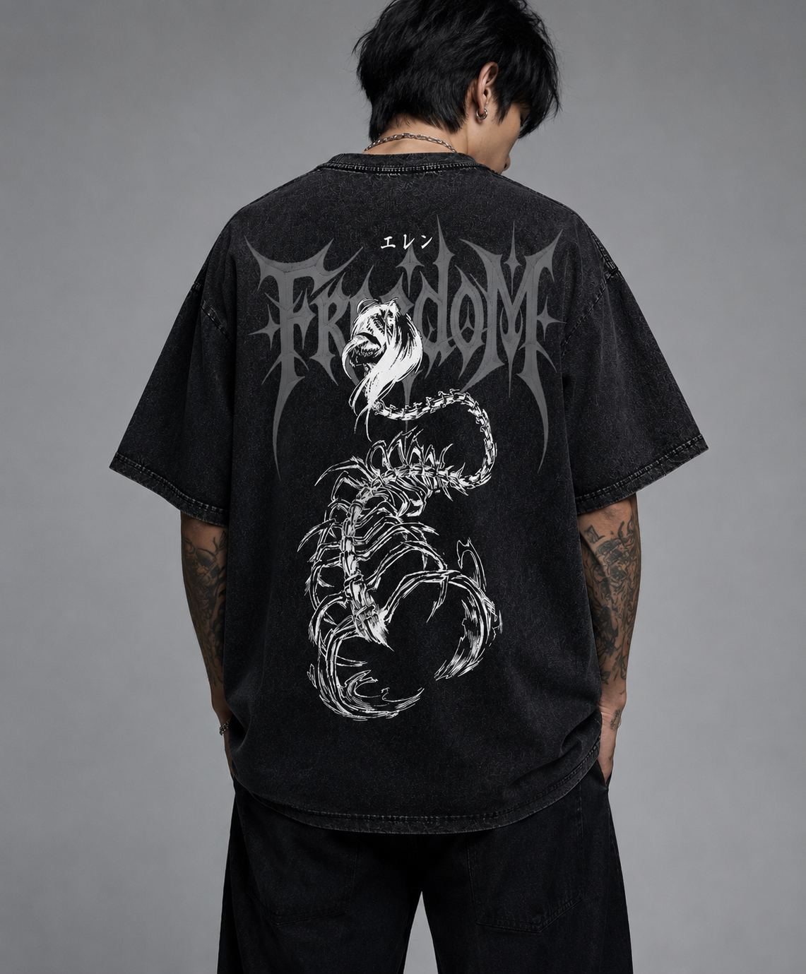 Playera Eren AOT Oversize Acid Wash 230 GSM