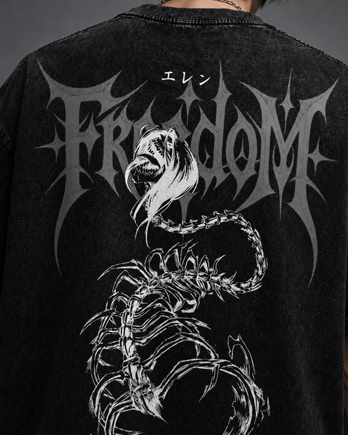 Playera Eren AOT Oversize Acid Wash 230 GSM
