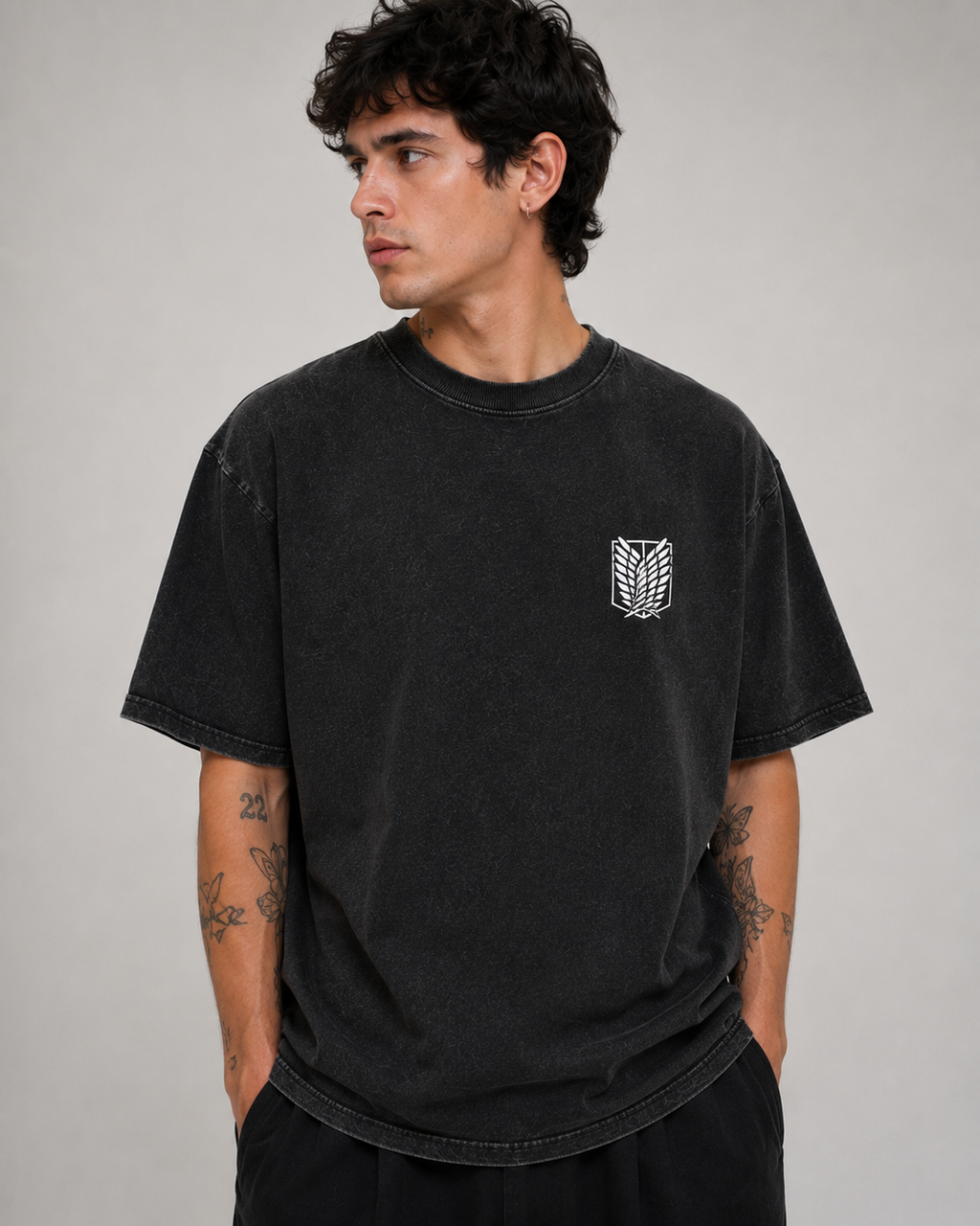 Playera Eren AOT Oversize Acid Wash 230 GSM